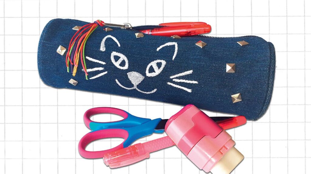 Bricolage : une trousse à customiser pour la rentrée - J'aime lire Max