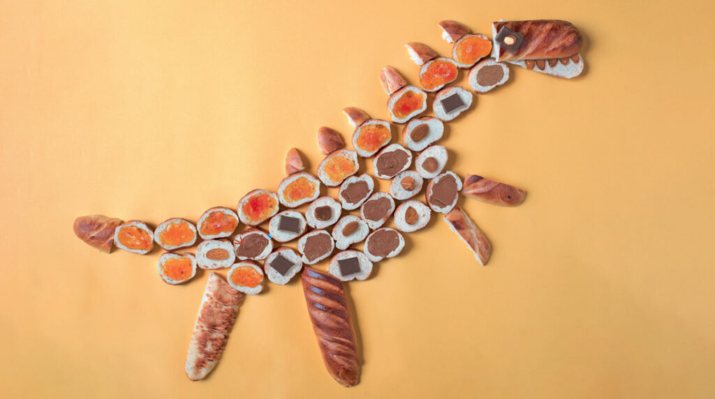 “Le tartinosaure”, Pomme d’Api n°632, octobre 2018. Conception : Marie-Pascale Nicolas-Cocagne. Réalisation : Charlotte Vannier. Photo : Didier Bizet.