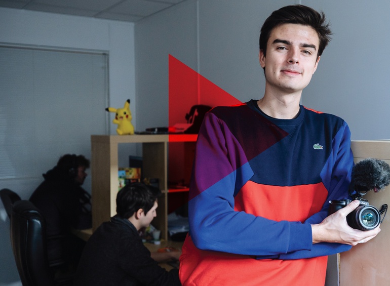 “Comment s’informer sur Youtube ?”, Phosphore n°486 du 1er mars 2020. Texte : Apolline Guichet. Photos : Pierre Morel.
