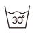 Lire les étiquettes des vêtements : lavage à 30°. Ce qu’il faut savoir faire avant 18 ans (et qu’on n’apprend pas au lycée), article extrait du magazine Phosphore n°561, 1er octobre 2023. Photo : Christel Jeanne.